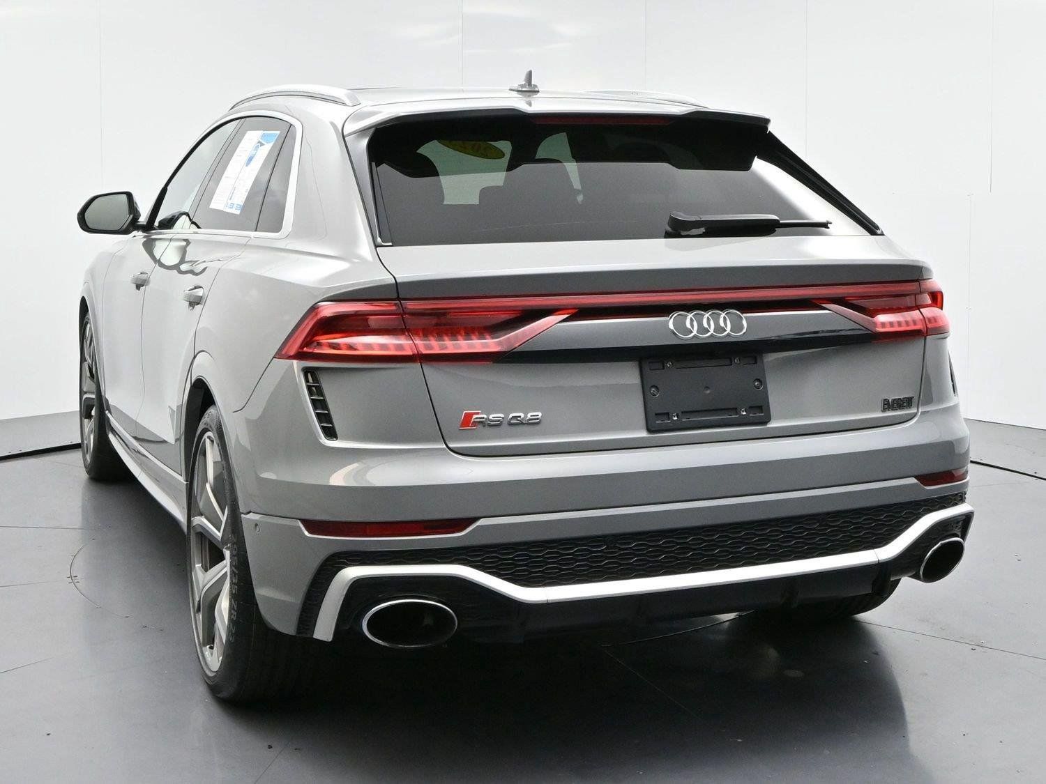 Used 2023 Audi RS Q8 w/ Executive Package AWD/4WD image 6