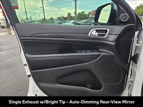 Used 2019 Jeep Grand Cherokee Altitude RWD image 20