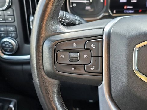 Used 2020 GMC Sierra 2500 SLT w/ SLT Premium Plus Package image 18