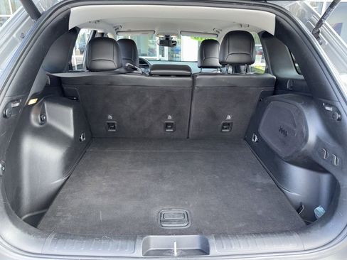 Used 2019 Jeep Cherokee Limited image 22