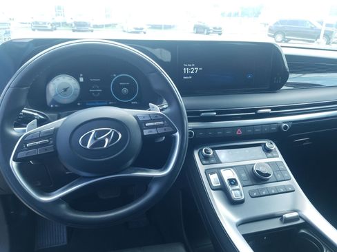 Used 2023 Hyundai Palisade Calligraphy image 18