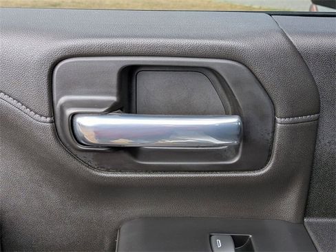 Used 2022 GMC Sierra 2500 SLE w/ SLE Value Package; image 28