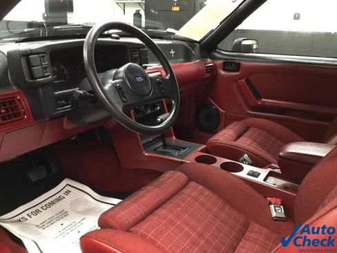 Used 1989 Ford Mustang GT RWD image 32