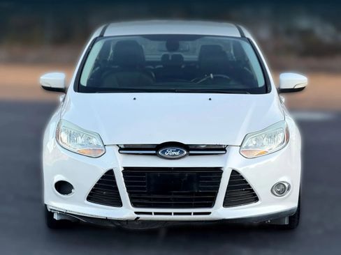 Used 2012 Ford Focus SEL image 5
