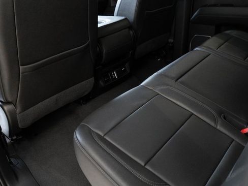 Used 2022 GMC Sierra 1500 SLT image 21