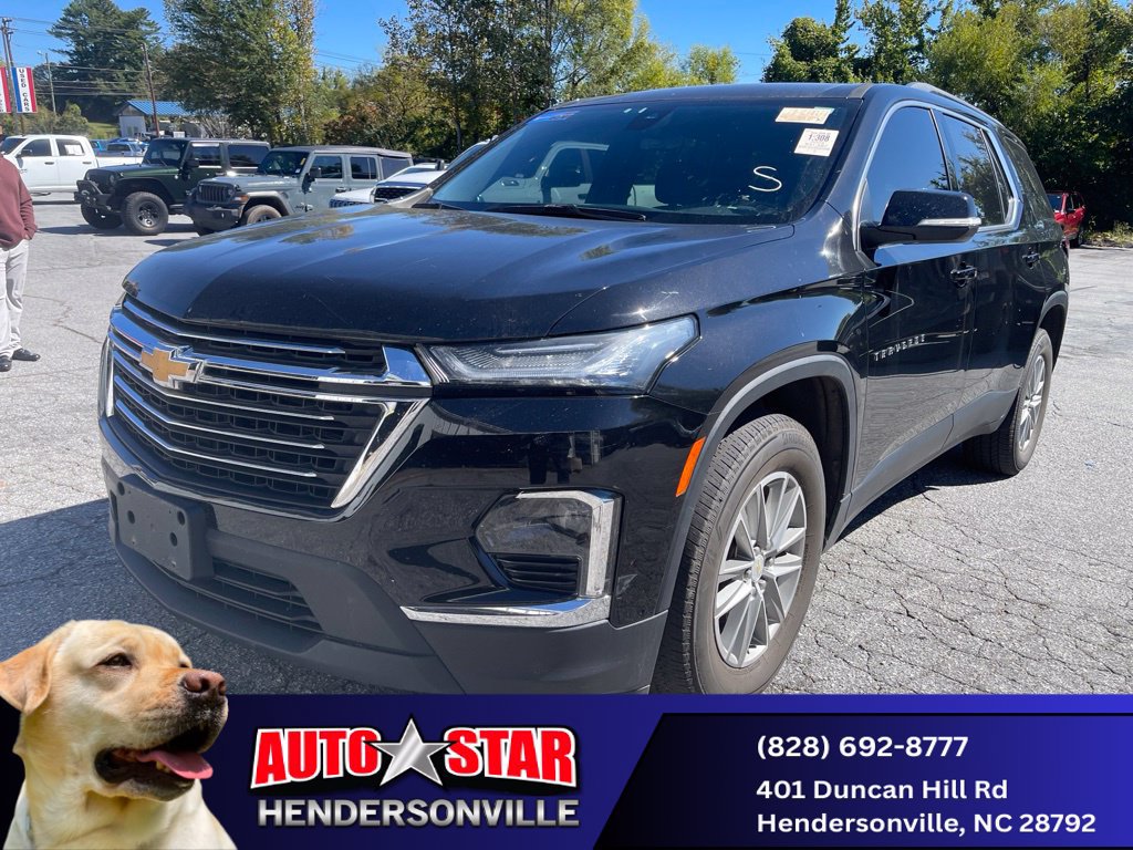 Used 2023 Chevrolet Traverse LT AWD/4WD image 3