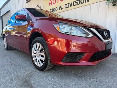 Used 2017 Nissan Sentra SV FWD image 1