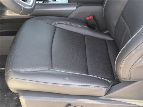 New 2026 Ford F150 Lariat w/ Equipment Group 501A Mid image 4