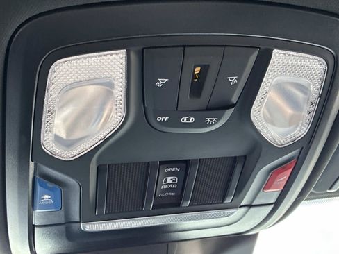 Used 2025 RAM 2500 Tradesman AWD/4WD image 39