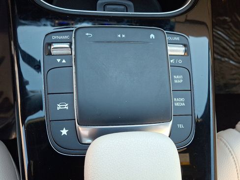 Certified 2023 Mercedes-Benz CLA 250 4MATIC image 23