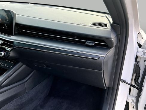 Used 2025 Kia K5 GT FWD image 18