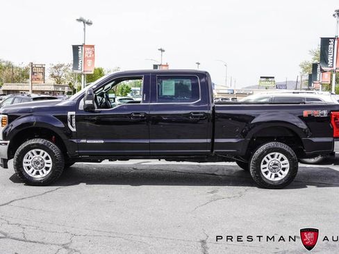 Used 2017 Ford F250 Lariat w/ Lariat Ultimate Package image 24