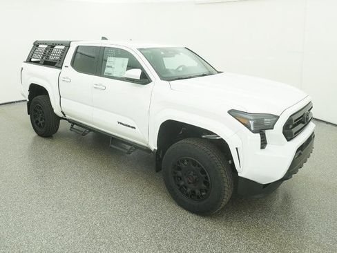 New 2026 Toyota Tacoma SR5 image 7