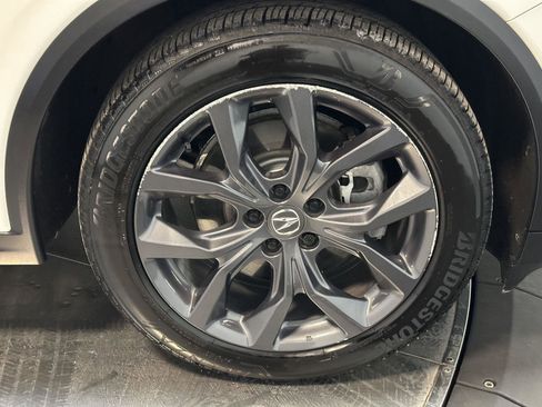 Used 2023 Acura MDX A-Spec image 17