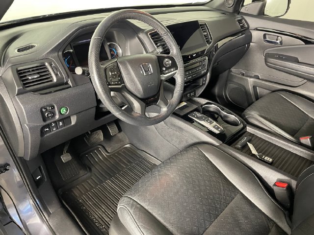 Certified 2019 Honda Passport Elite image 3