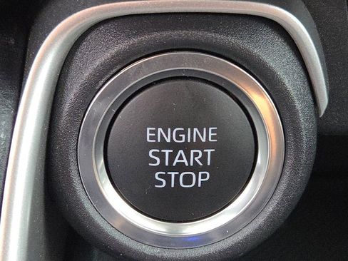 Used 2025 Toyota Grand Highlander FWD image 33