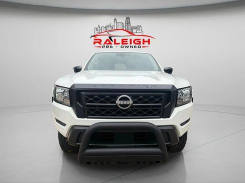 Used 2022 Nissan Frontier S w/ Technology Package image 6