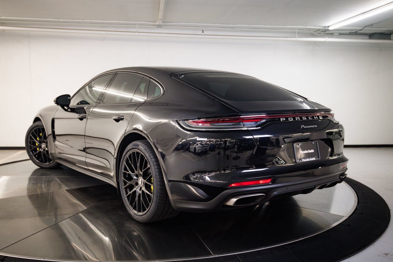 Certified 2023 Porsche Panamera image 3