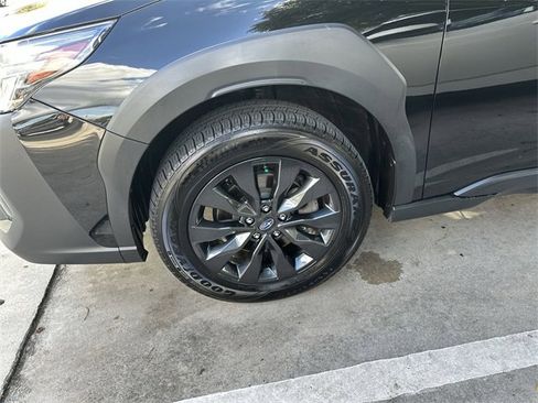 Used 2024 Subaru Outback Onyx Edition image 18