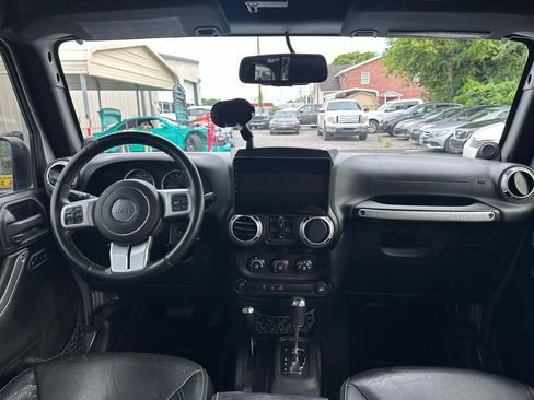 Used 2013 Jeep Wrangler Unlimited Sport AWD/4WD image 14