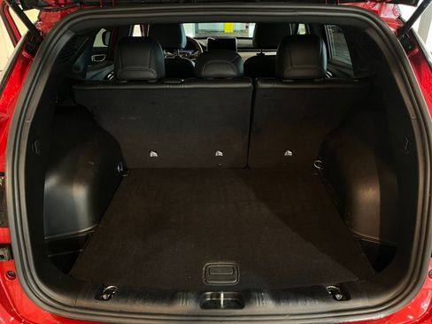 Used 2025 Jeep Compass Limited AWD/4WD image 31