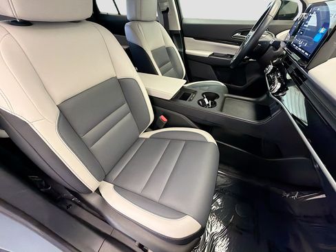 Used 2025 Honda Prologue Touring image 15