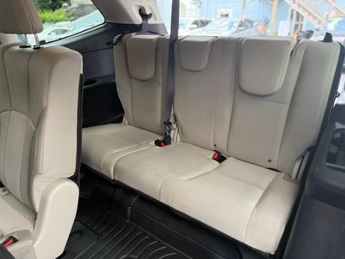 Used 2019 Subaru Ascent Premium AWD/4WD image 35