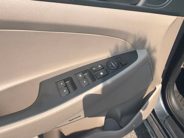 Used 2021 Hyundai Tucson Sport AWD/4WD image 18