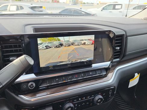 New 2025 Chevrolet Silverado 1500 LT w/ Convenience Package II RWD image 15