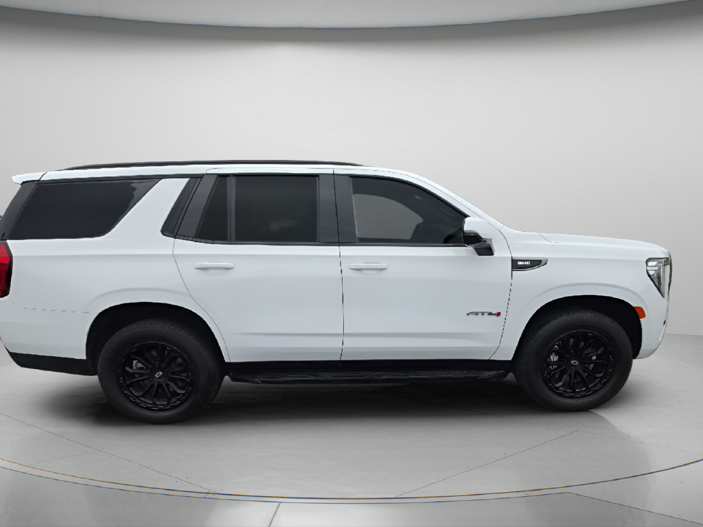 Used 2023 GMC Yukon AT4 AWD/4WD image 8