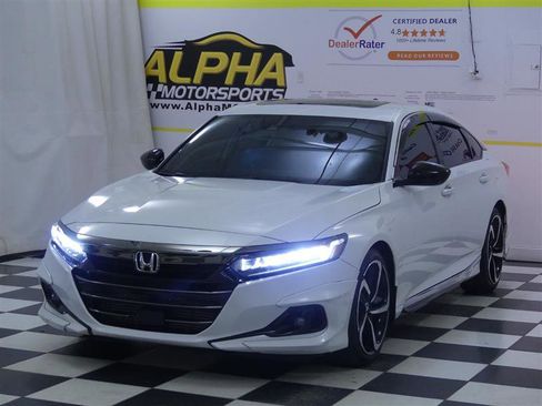 Used 2021 Honda Accord Sport image 5