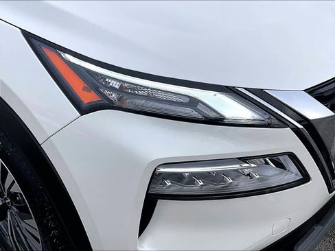 Certified 2023 Nissan Rogue SV image 31