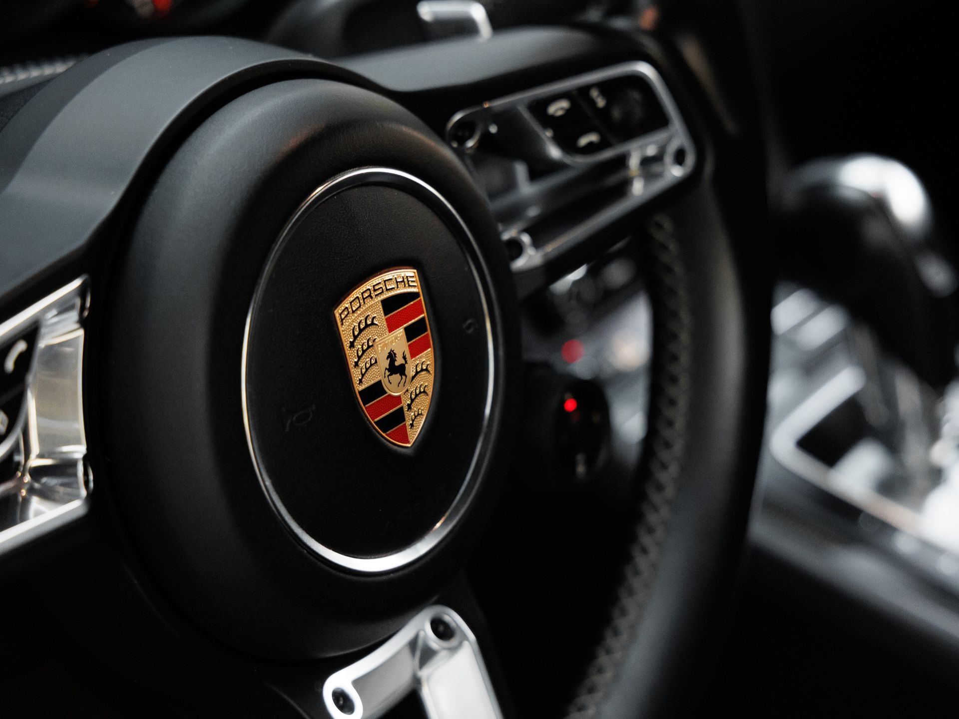 Certified 2019 Porsche 911 Turbo S AWD/4WD image 19