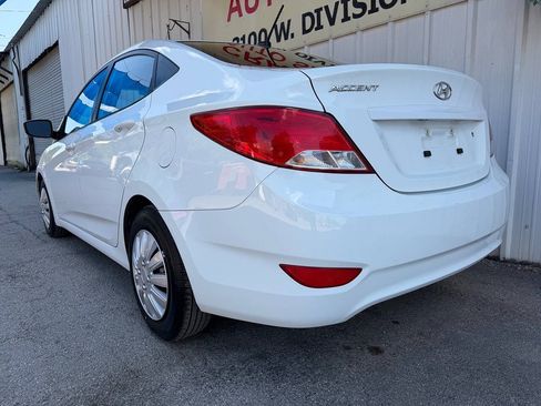 Used 2016 Hyundai Accent SE FWD image 11