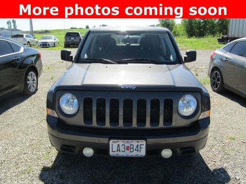 Used 2015 Jeep Patriot Sport FWD image 8