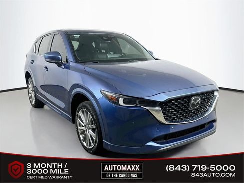 Used 2022 MAZDA CX-5 Signature AWD/4WD image 1