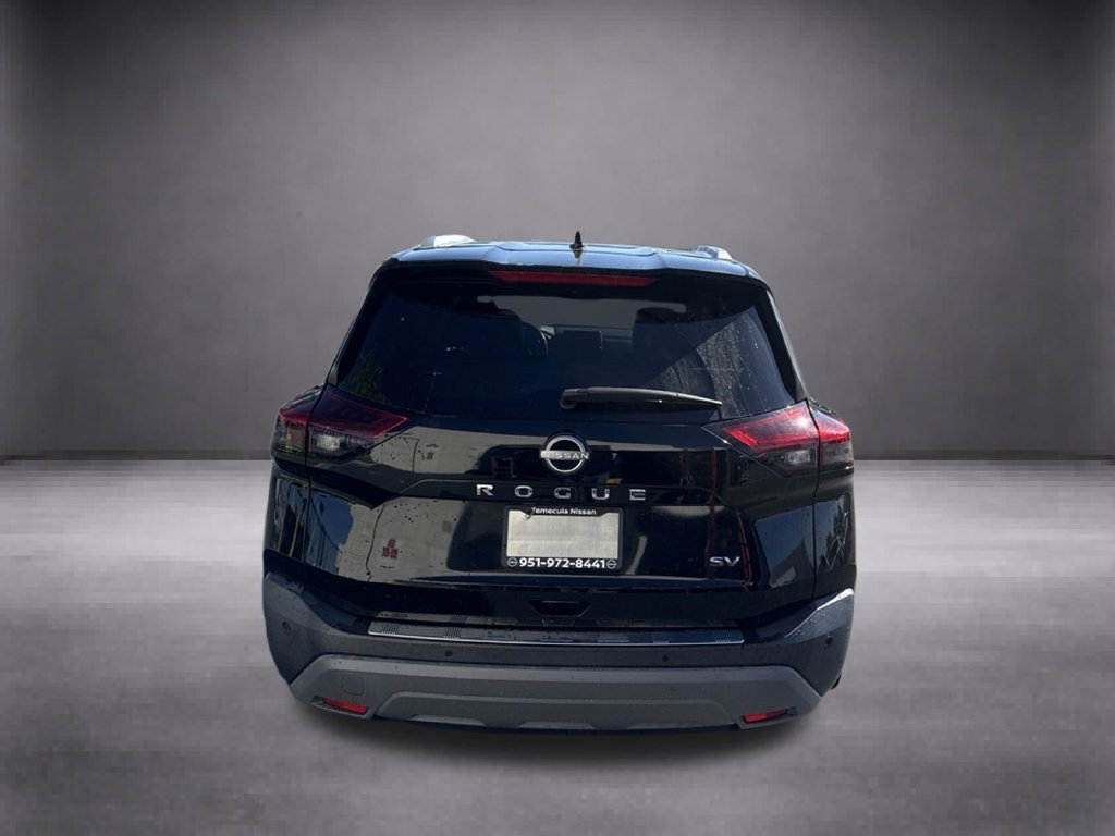 Used 2023 Nissan Rogue SV w/ SV Premium B Package FWD image 6