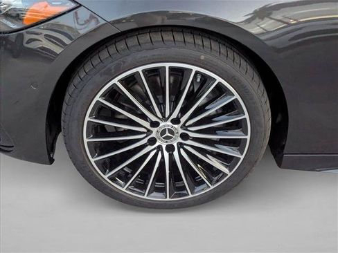Used 2026 Mercedes-Benz C 300 Sedan image 9