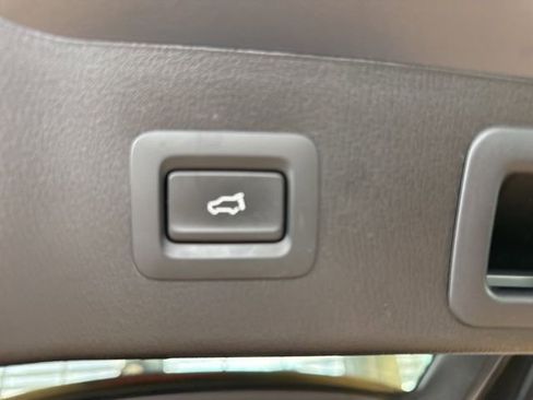 Used 2025 MAZDA CX-5 Carbon Edition image 16