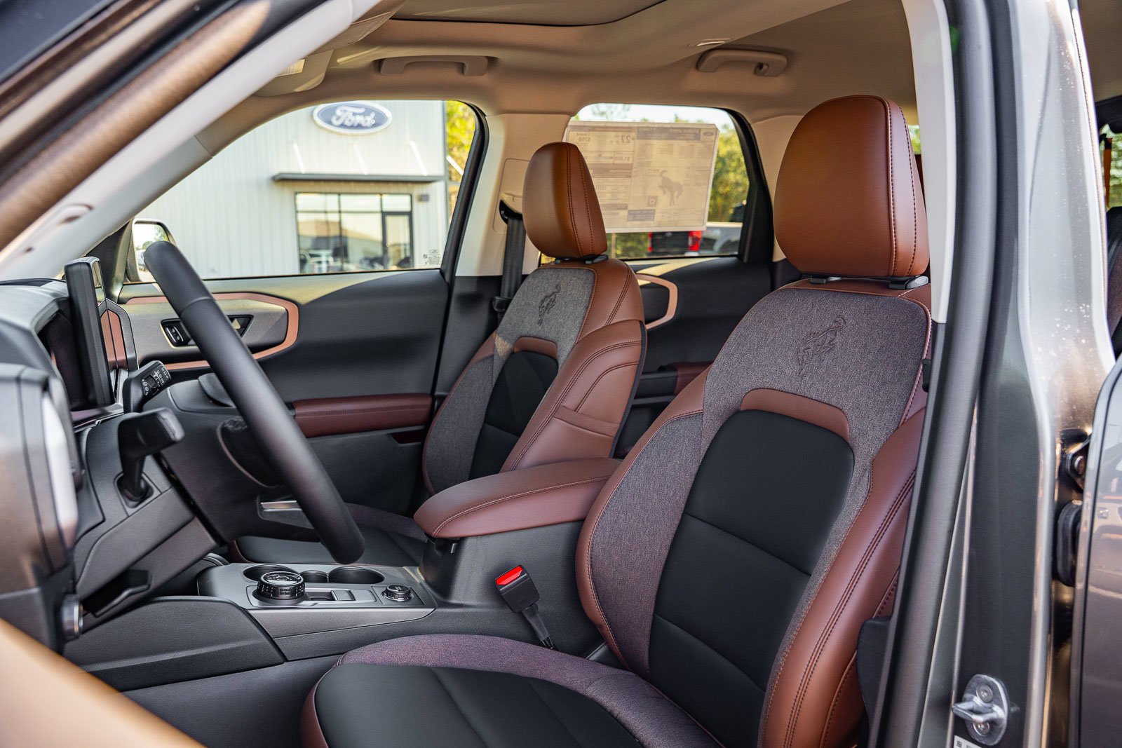 New 2026 Ford Bronco Sport Outer Banks w/ Outer Banks Tech Package+ AWD/4WD image 15