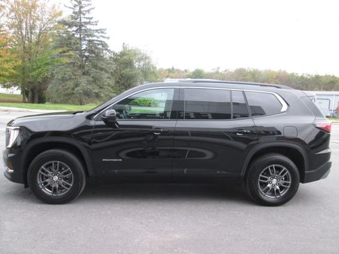 Certified 2025 GMC Acadia Elevation image 2