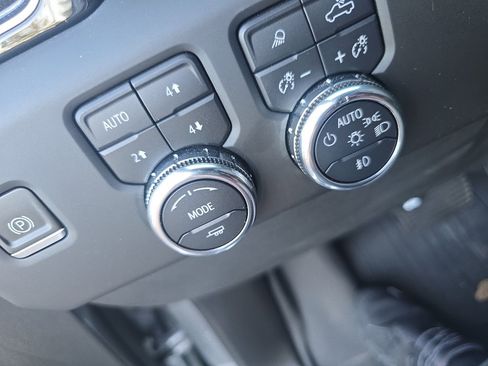 Used 2023 GMC Sierra 1500 Denali w/ Denali Reserve Package image 16