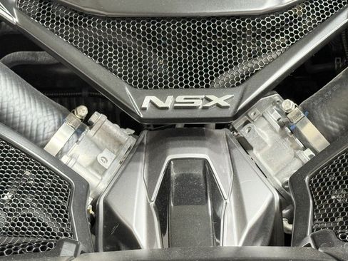 Used 2017 Acura NSX image 48