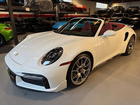 Used 2022 Porsche 911 Turbo S image 9