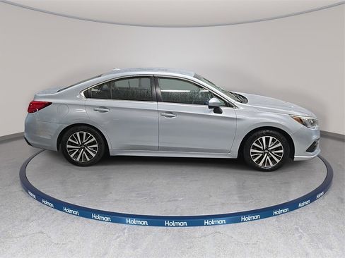 Used 2019 Subaru Legacy 2.5i Premium image 5
