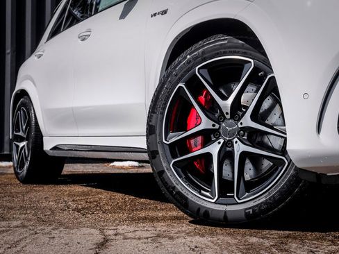 New 2026 Mercedes-Benz GLE 63 AMG S image 6
