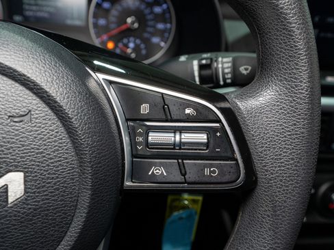 Used 2024 Kia Forte LXS image 23