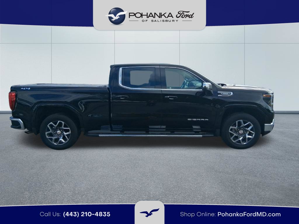 Used 2025 GMC Sierra 1500 SLE w/ Preferred Package AWD/4WD image 4