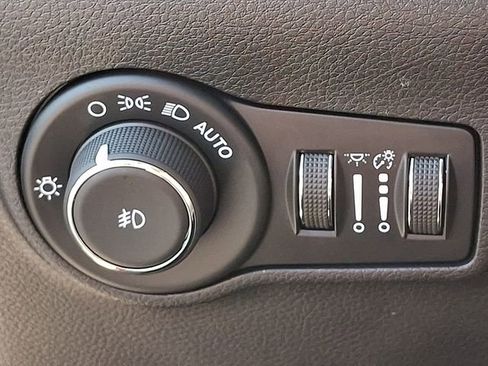 Used 2024 Jeep Compass Limited w/ Driver Assist Group I image 24