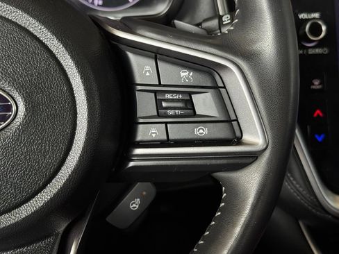 Used 2023 Subaru Outback Touring XT AWD/4WD image 36